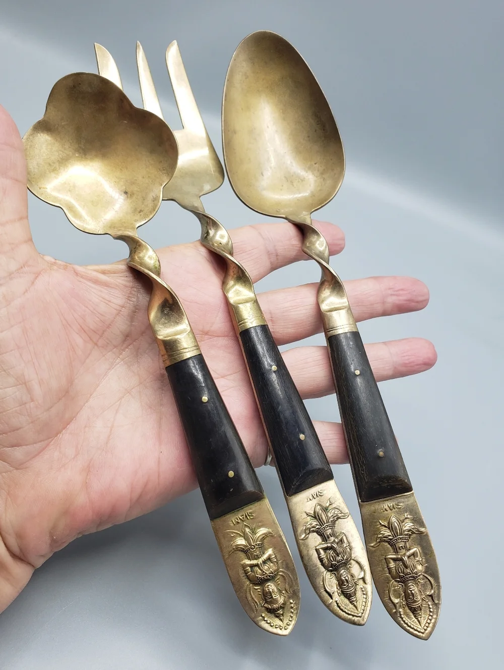 3p Brass Serving Set w/Twisted Details & Dark Wood Handles -Vintage Siam Buddha